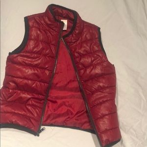 Gymboree synthetic down vest